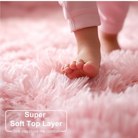 Pink Fluffy Round Rug - Picture 3 of 6